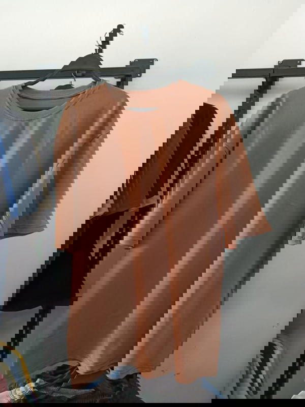 تيشيرت اوفر سايز بوليفار بني Image 1 Preview