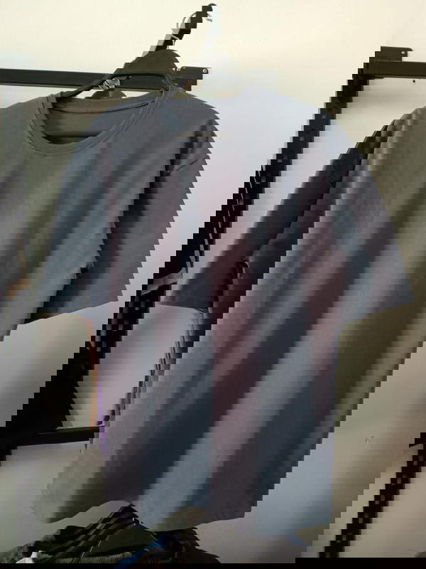 تيشيرت اوفر سايز بوليفار حديدي غامق Image 1 Preview