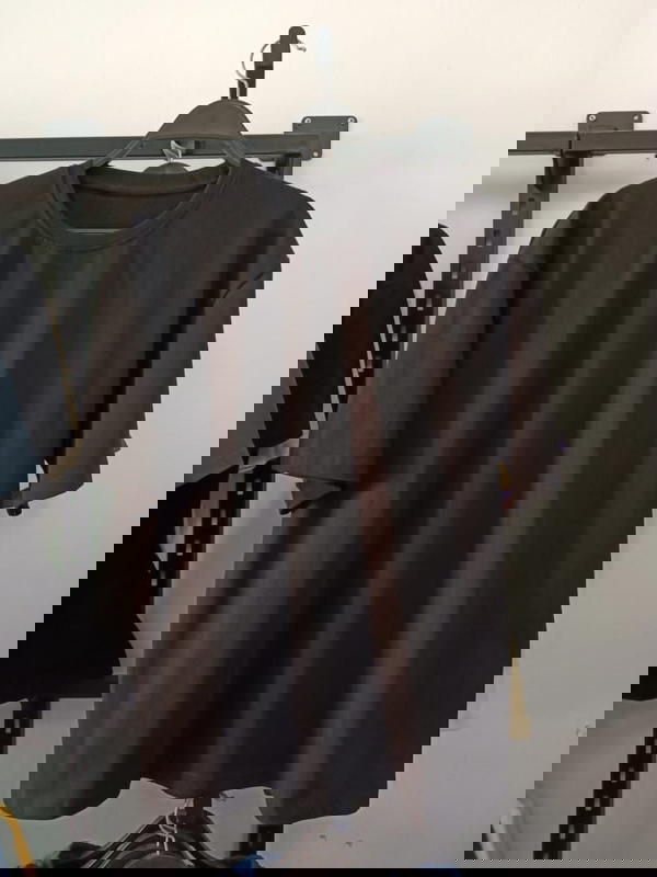 تيشيرت اوفر سايز بوليفار اسود Image 1 Preview
