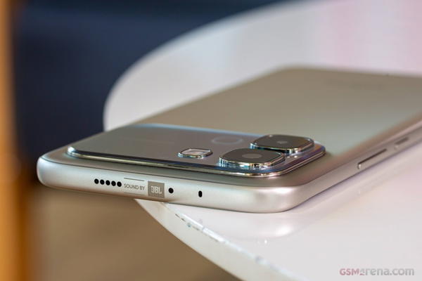 Infinix Note Edge 256GB Ram 8+8GB Image 4 Preview