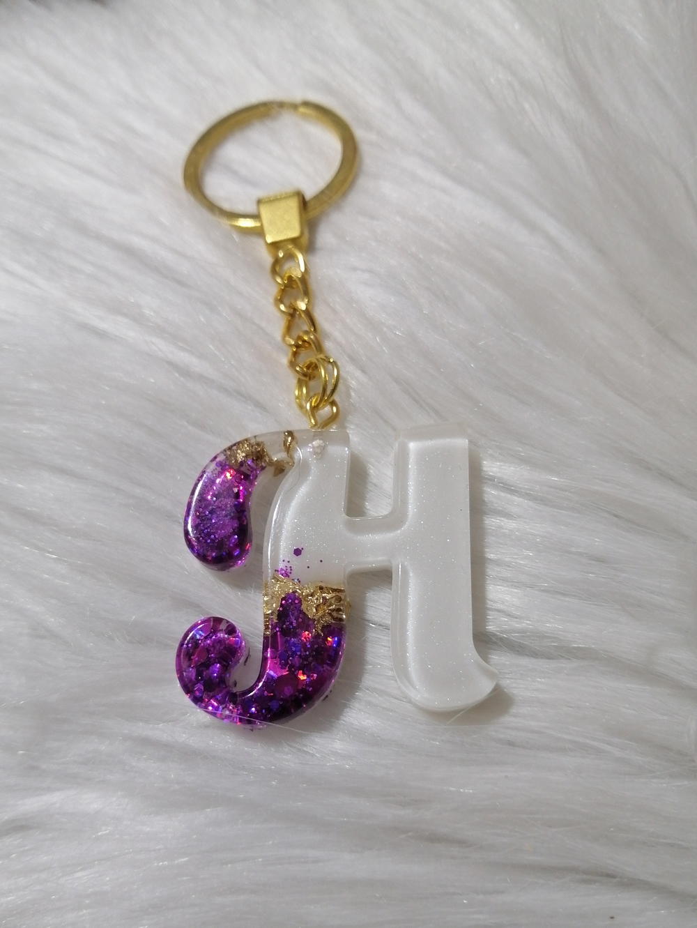 ميدالية هاند ميد حرف H Preview Image