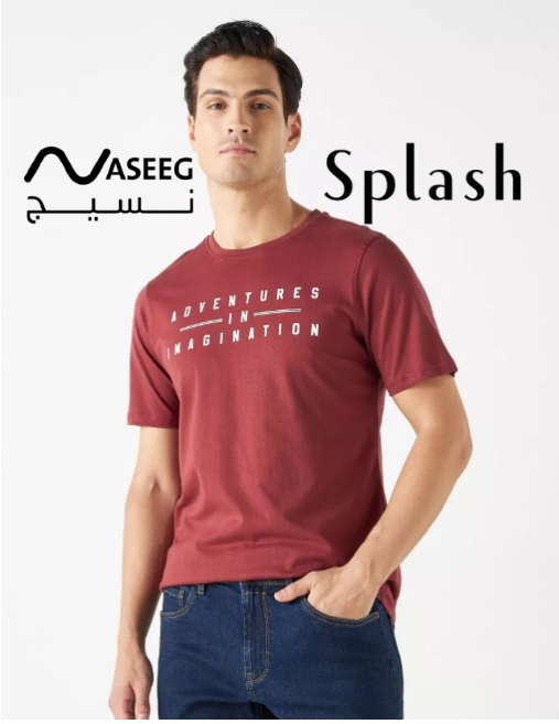 تيشيرت بياقة ضيقة وأكمام قصيرة وطبعات تايبوجرافيك (XS) Splash Preview Image