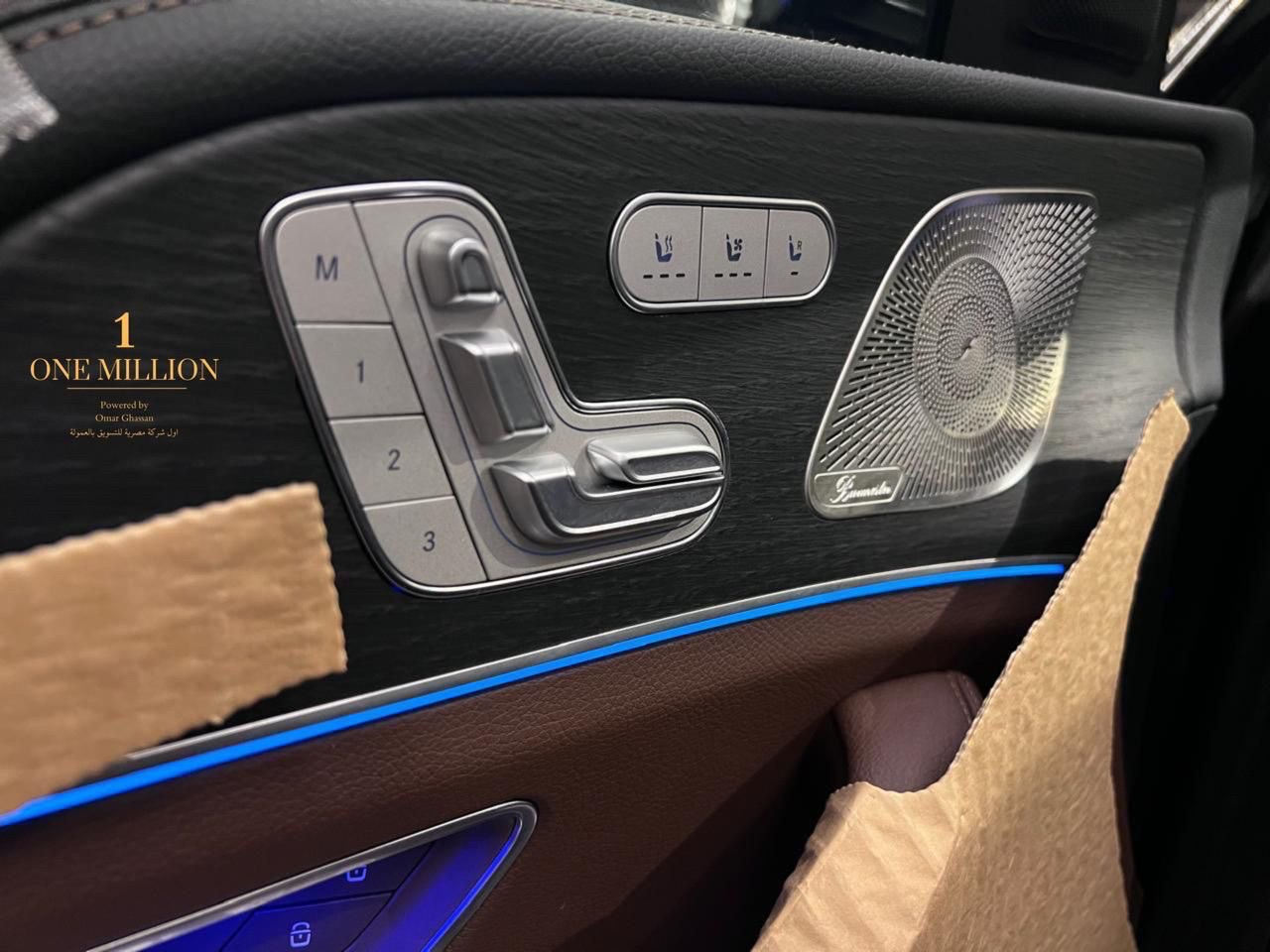 Mercedes-Benz  GLE 450 Model 2024 New Image 2 Preview