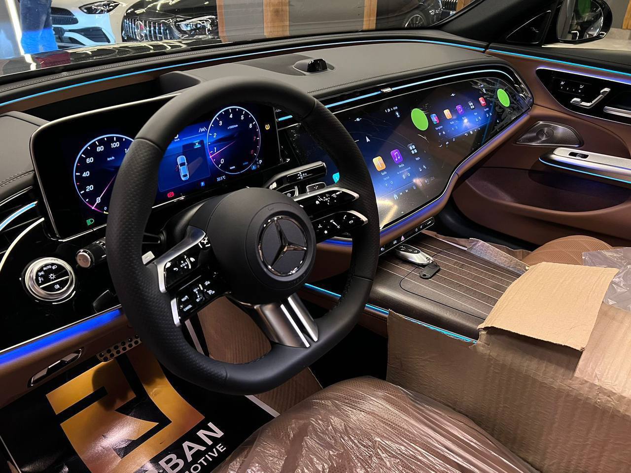 للبيع Mercedes-Benz E200 AMG موديل 2024  Image 5 Preview