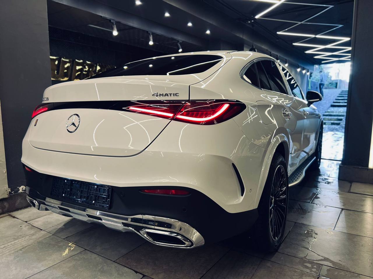 Mercedes-Benz GLC 300 AMG 2025 Image 9 Preview