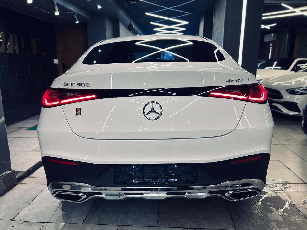 Mercedes-Benz GLC 300 AMG 2025 Image 8 Preview