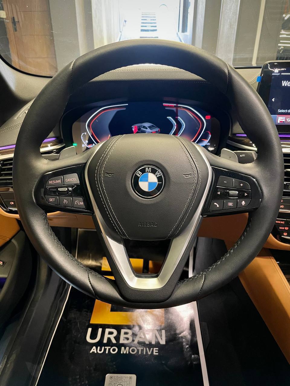 BMW i530 Luxury Line Model 2023 Image 7 Preview