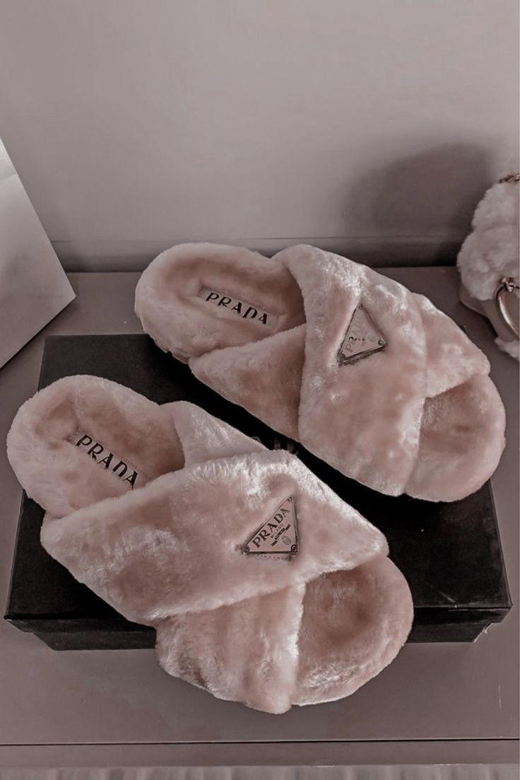 Prada-slipper { pink } 23 Preview Image