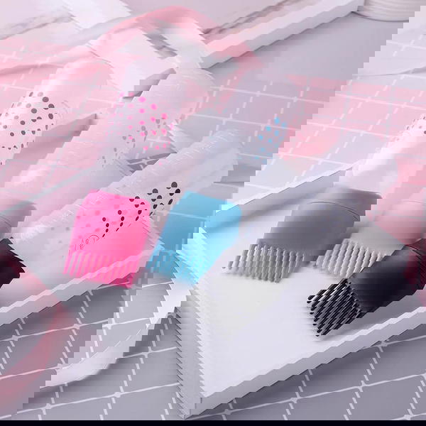 موزع زيت للشعر Image 2 Preview