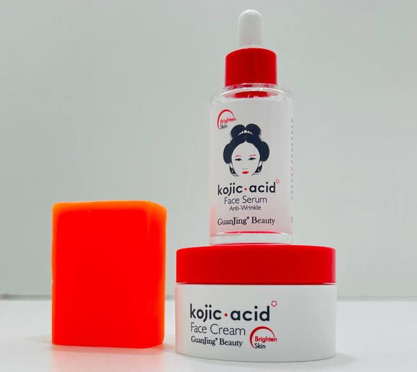 مجموعة Kojic Acid للعناية بالبشرة Image 1 Preview