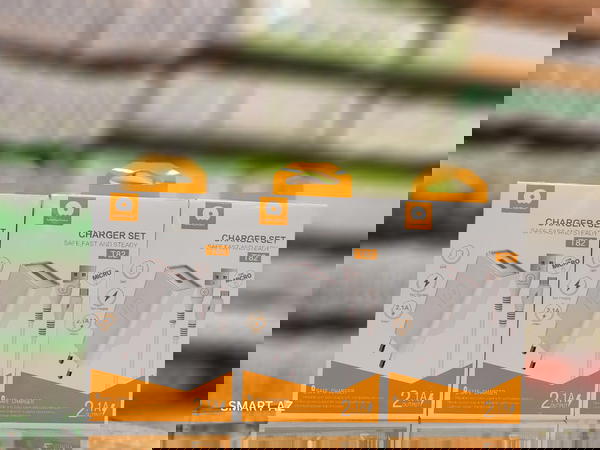 شاحن WUW T82 شعبى ميكرو V8 Image 1 Preview