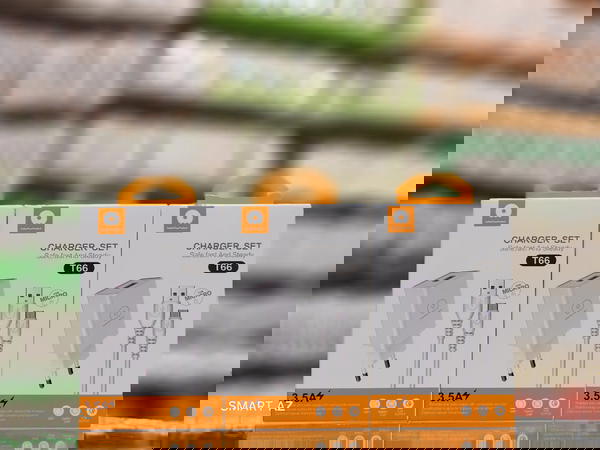 شاحن WUW T66 شعبى ميكرو V8 Image 1 Preview