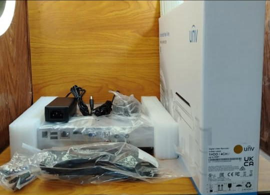 DVR كاميرا 4 بورت UNV 5MP Image 1 Preview