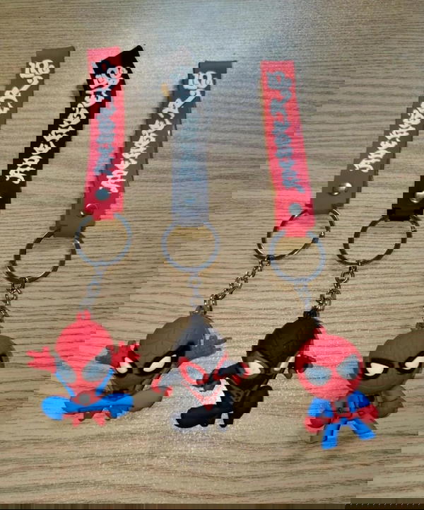 ميدالية مفاتيح سكوتر باشكال متنوعة Image 3 Preview