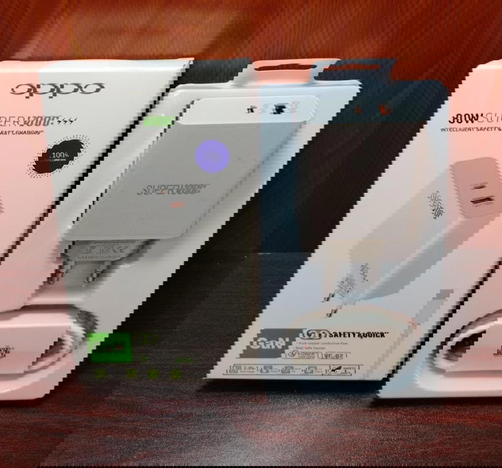 شاحن اوبو سريع 80W Preview Image