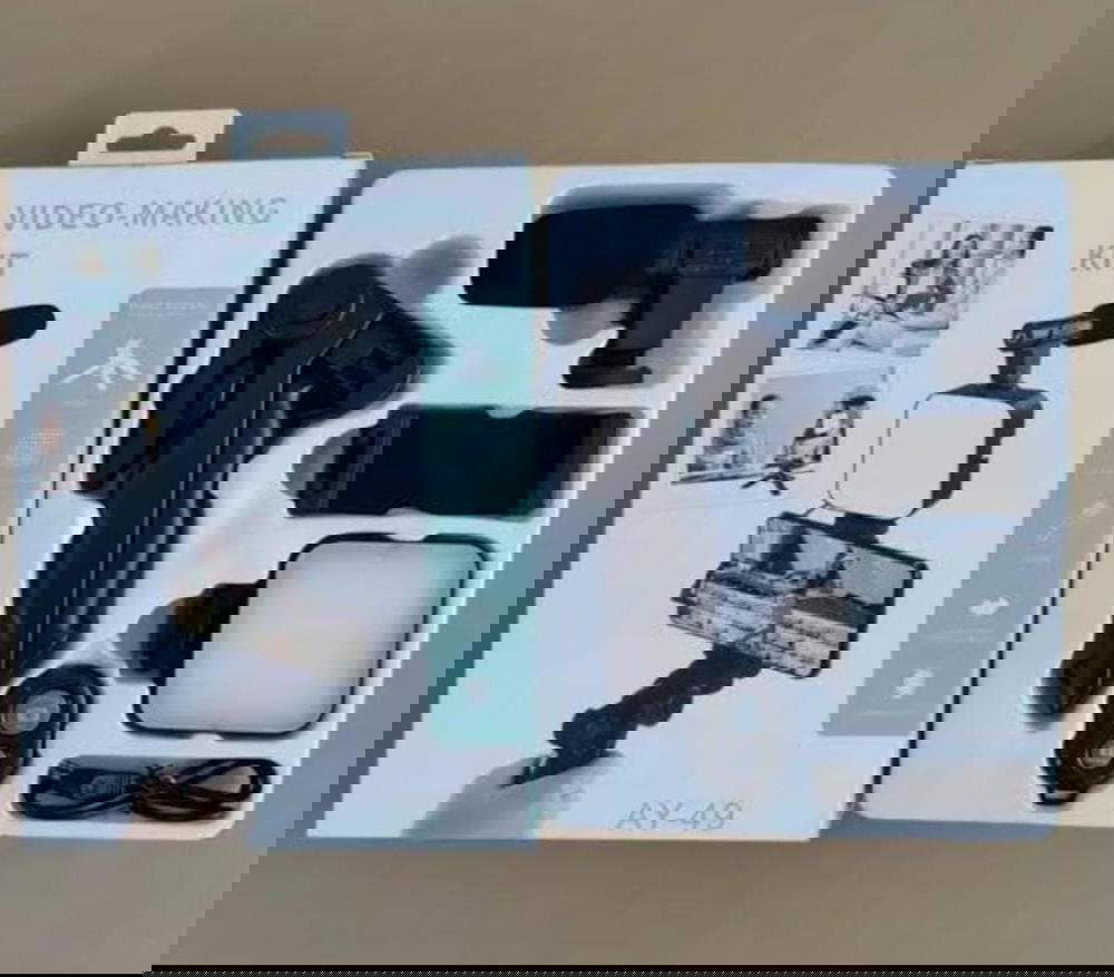 حامل تصوير معاه رينج لايت ومايك للموبايل AY49 Preview Image