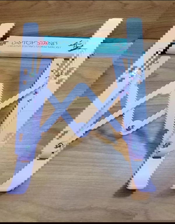 حامل لاب توب بلاستيك Image 1 Preview