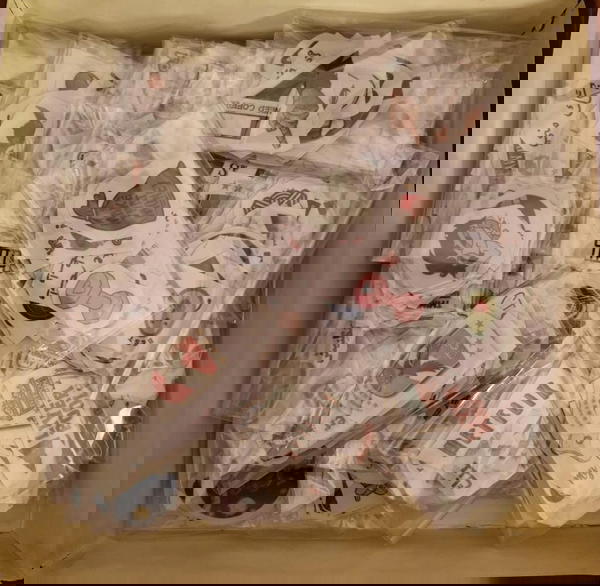 استيكرات لابتوب لازق اشكال متنوعة Image 1 Preview