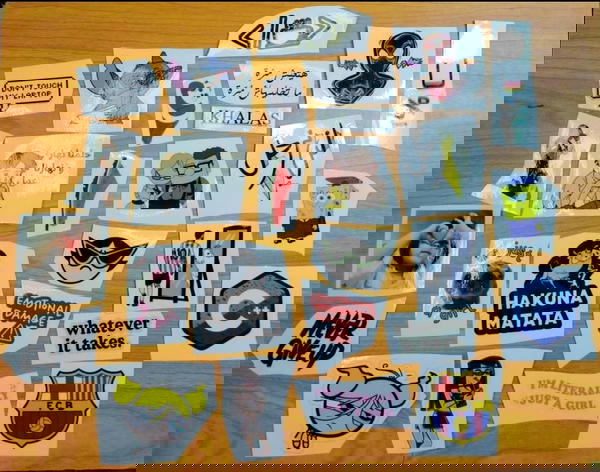 استيكرات لابتوب لازق اشكال متنوعة Image 5 Preview