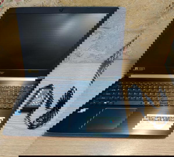 لابتوب استيراد i3 سابع ACER a515-51 Image 3 Preview