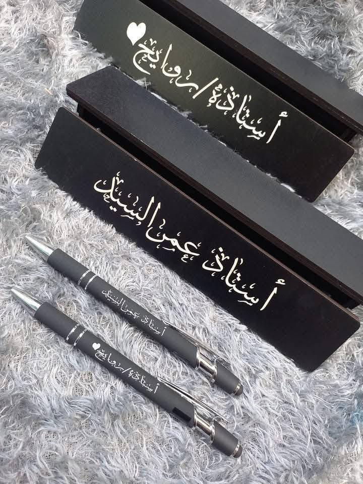 قلم معدن تاتش + بوكس خشب  Preview Image