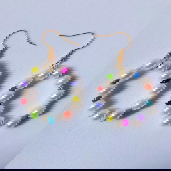 Pearl Earrings Image 6 Preview