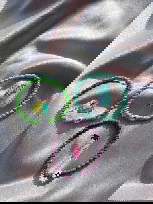 3 Beautiful Girls ? SURE Image 6 Preview