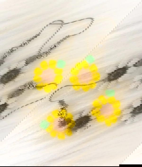 Short Flower Earrings  Image 5 Preview