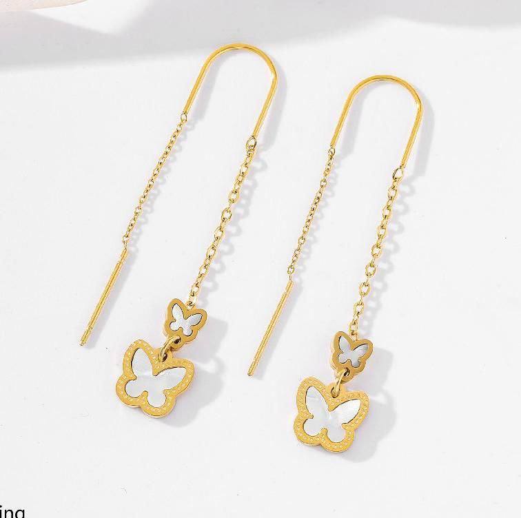 Butterfly earrings, very chic โค๏ธ Preview Image