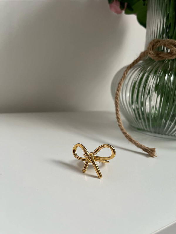Bow ring 🎀٠ ࣪⭑ Image 1 Preview