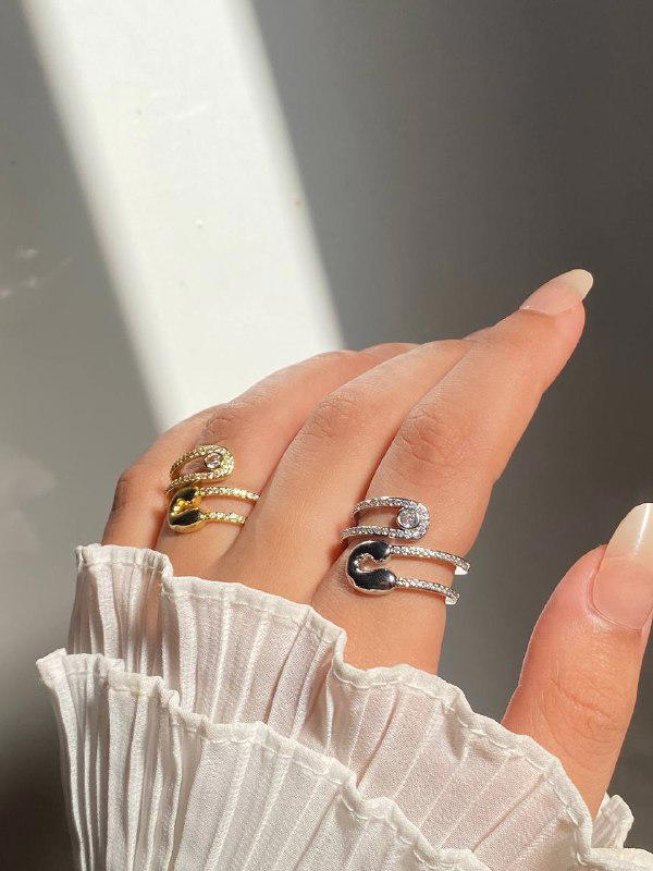 Gold and silver, free size Image 1 Preview