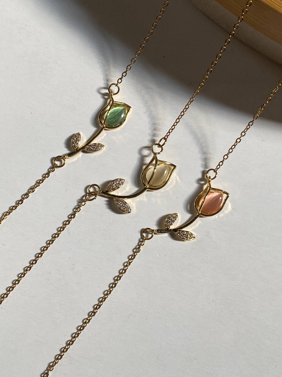 Chain and Flow tulip 🌷🎀💐 Preview Image