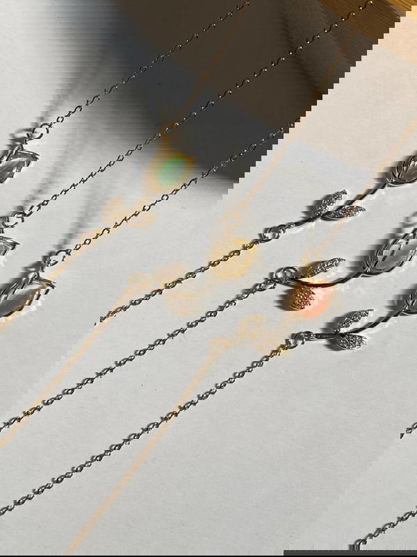 Chain and Flow tulip 🌷🎀💐 Image 1 Preview