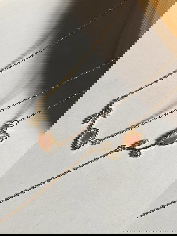 Chain and Flow tulip 🌷🎀💐 Image 3 Preview