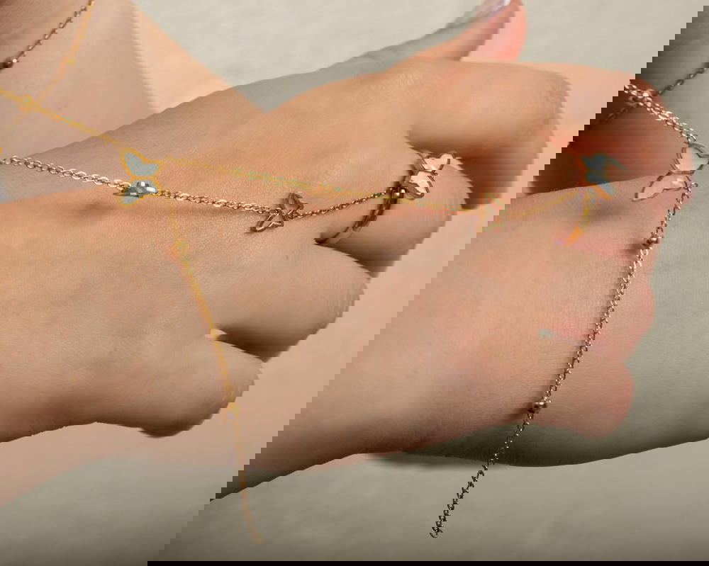 Hand chain ˚⊱🪷⊰˚ Preview Image