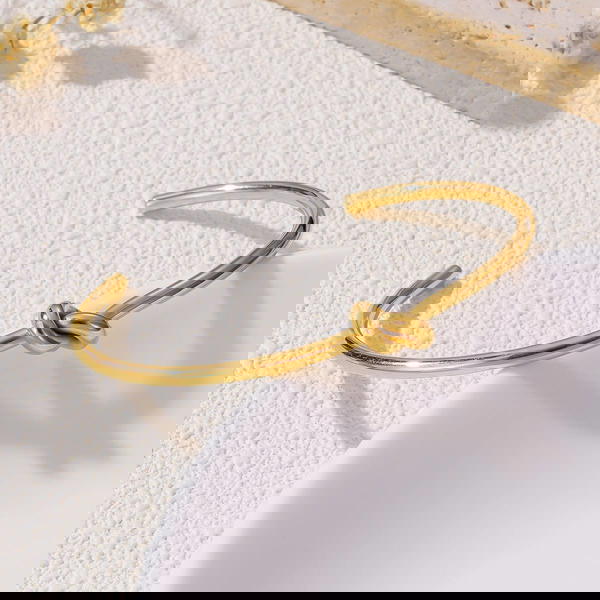 اسورة عقدة ستالس  Image 2 Preview