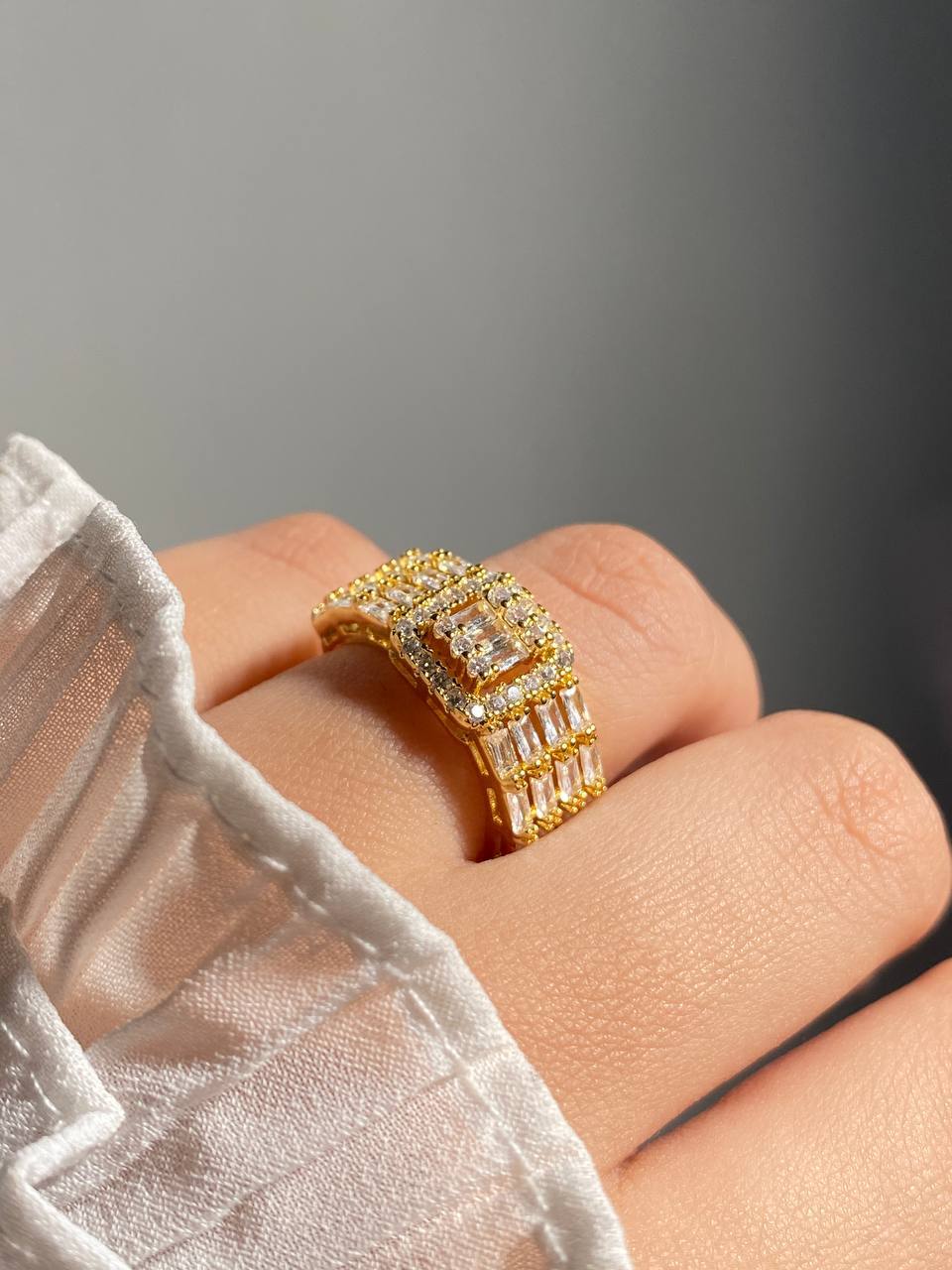 Gold plated ring بس مش عاجبني  Preview Image
