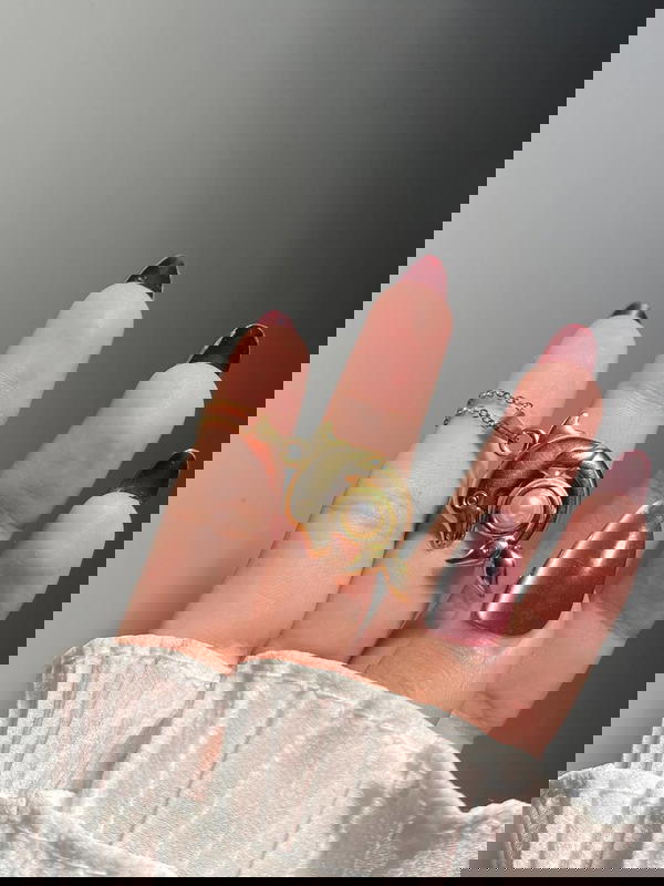 Trendy Dolphin 🐋💙 Image 2 Preview