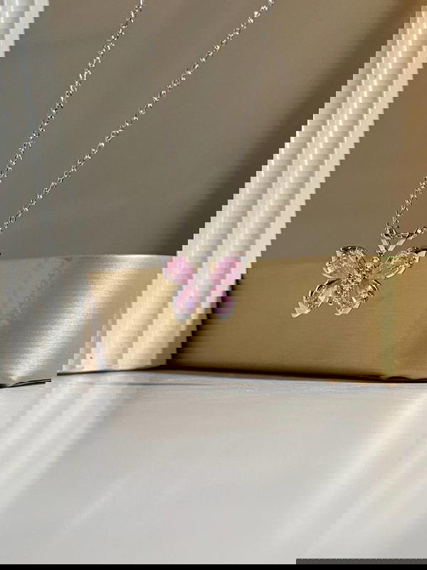 Chain 🦋🍁💐💖 Image 6 Preview