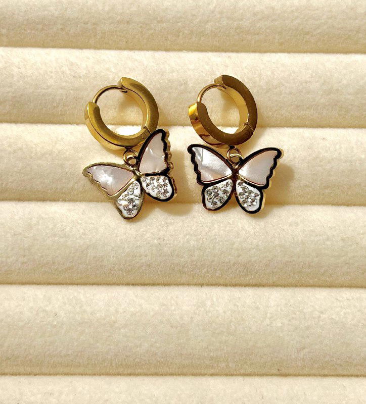 Rhinestone butterfly hoop ึดึถึธ๐ เฃช ึดึถึธ๐ฆเผเผ  Preview Image