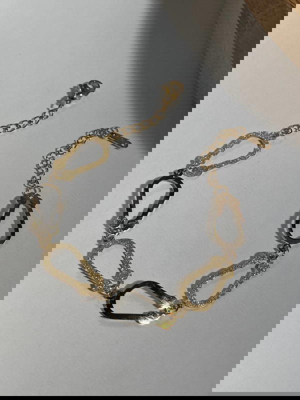 Typical gold stainless Flow ࿔ᥫ࿔ Image 1 Preview