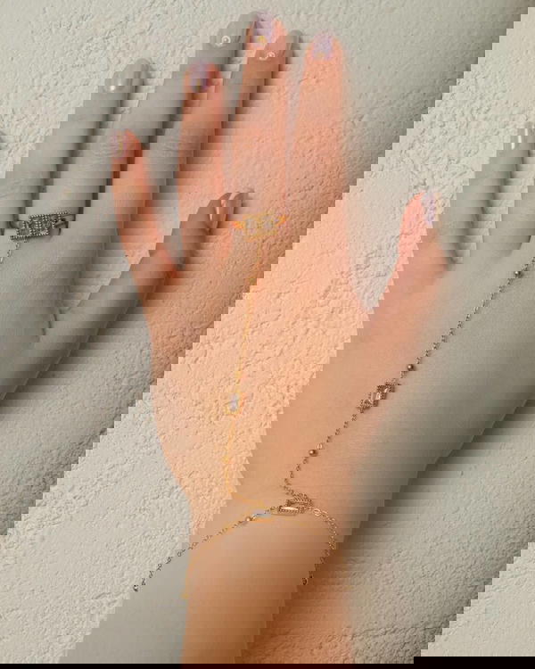 Stainless hand chain 💞  Image 1 Preview