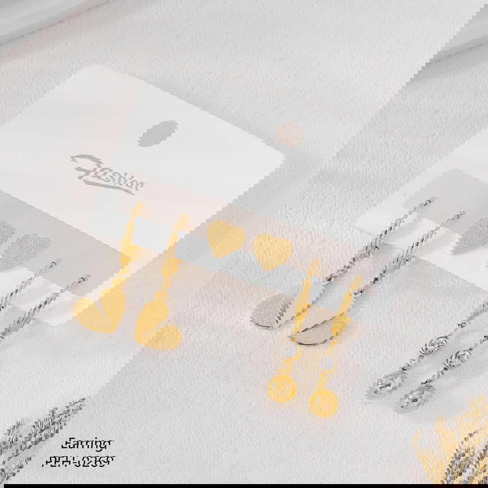 Set of  earrings  ๐ ๐ Preview Image