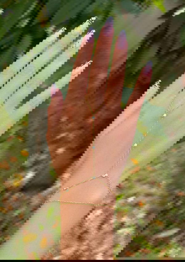 Hand chain ˚⊱✨⊰˚  Image 5 Preview