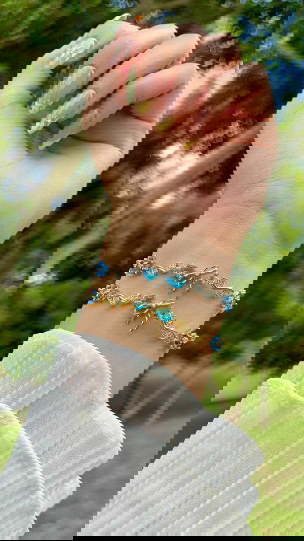 متاح 4 الوان جولد وسلفر Image 9 Preview