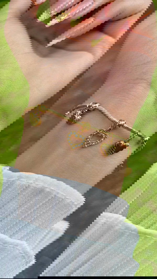 Simple heart pendants ᢉ𐭩 Image 1 Preview