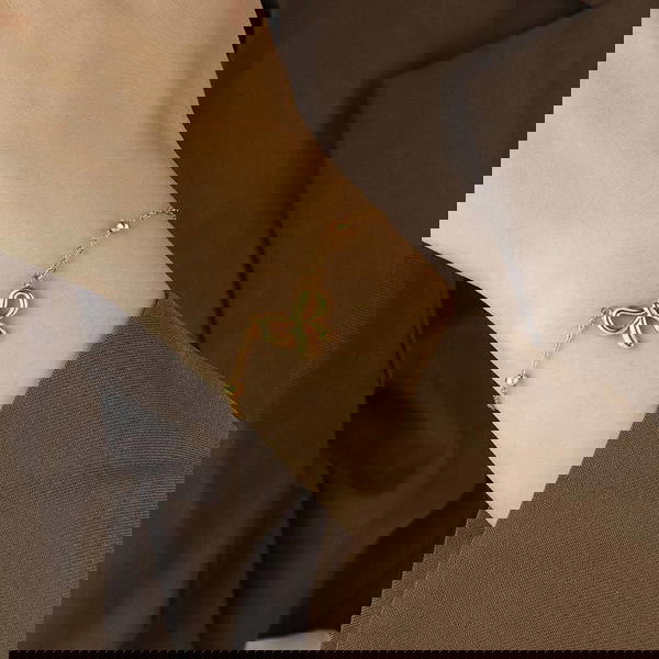 Flowing bow ๐๐ซถ๐ป๐  Image 2 Preview