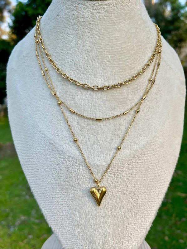 A wonderful 3 chains ❤️ Image 1 Preview