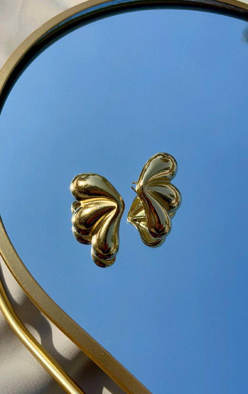 Butterfly  🦋⃟ᴠͥɪͣᴘͫ𝐐𝐮𝐞𝐞𝐧♔ Preview Image