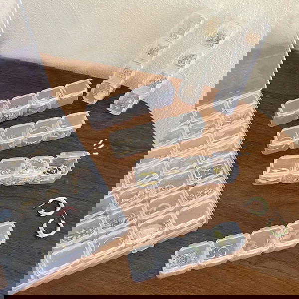 منظم اكسسوارات بلاستيك لحفظ الخواتم 56 عين      Image 6 Preview